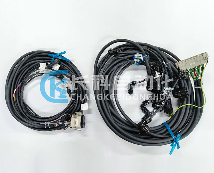 發那科R-2000iC/165R本體線纜PW+EN