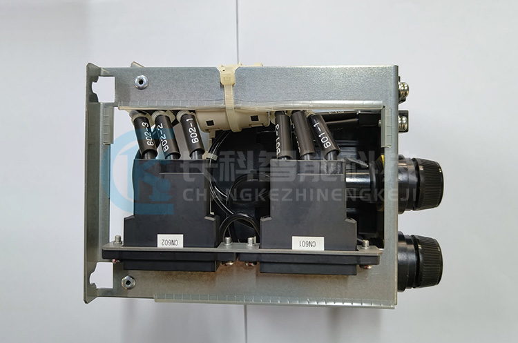 安川電源接通單元JZRCR-APU01-1